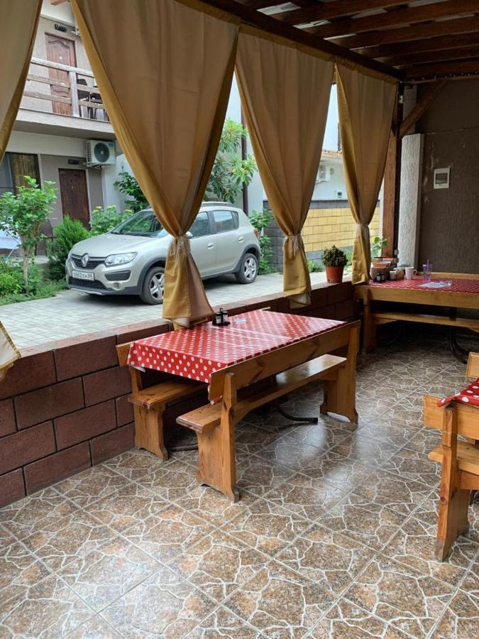 Hotel Гостевой Дом Пегас Pizunda Exterior foto